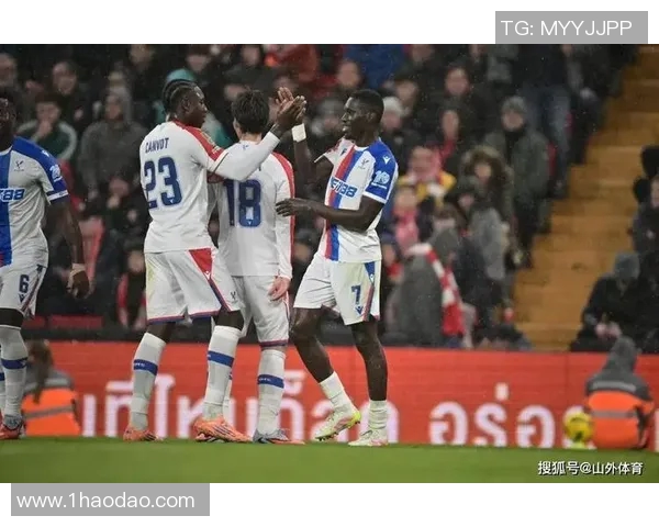 利物浦主场迎战水晶宫全力争胜期待精彩对决