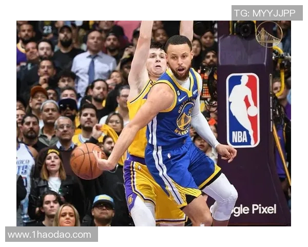 利云特与巴塞的精彩对决分析及比赛前瞻展望