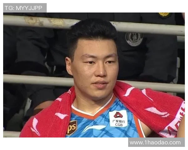 李根:从篮球场上的拼搏到人生舞台的蜕变与成长