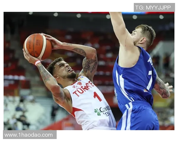 保加利亚与捷克激战18日谁能在友谊赛中笑到最后